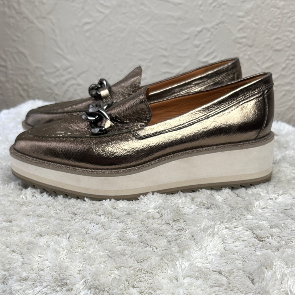 Johnston & Murphy Gracelyn Chain Loafers - Picture 3 of 12